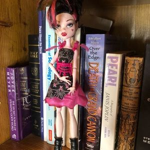 Monster High Draculaura doll